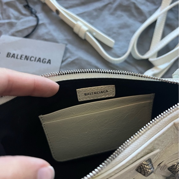Mini Optic White Balenciaga Mini Le Cagole Bag - Picture 6 of 9